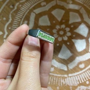 Green “PLAYBOY” ring 🐰